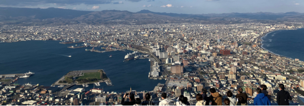 レビュアーのカバー画像