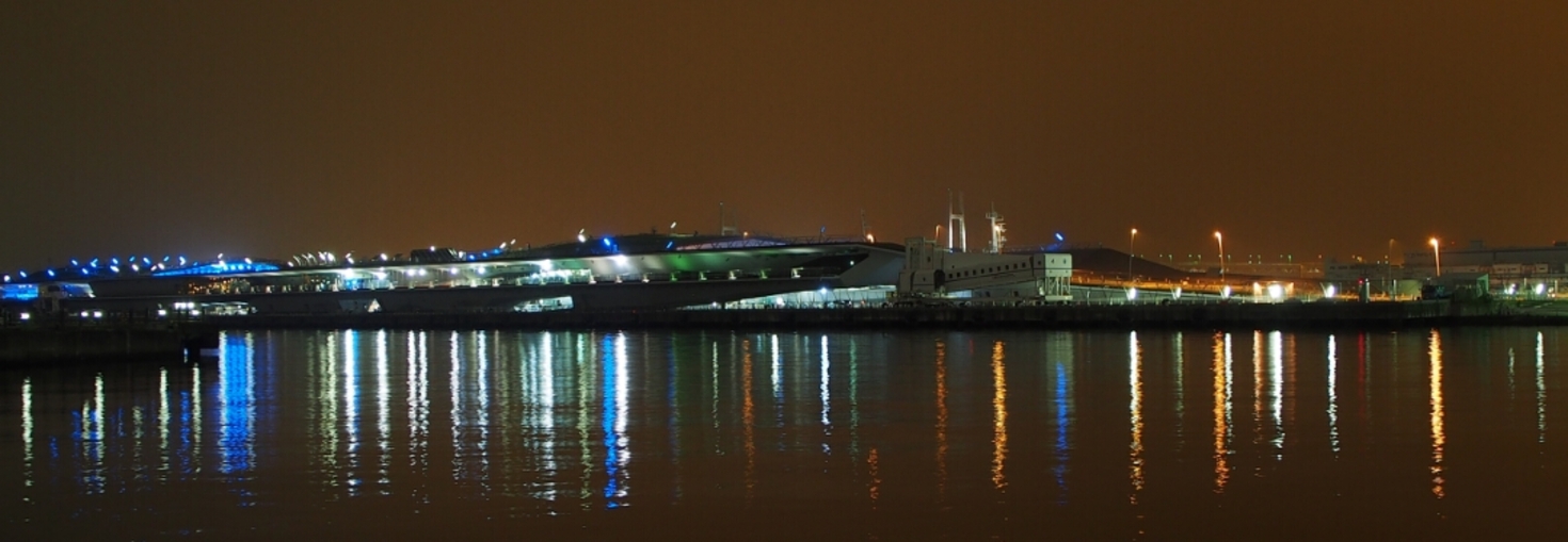 レビュアーのカバー画像