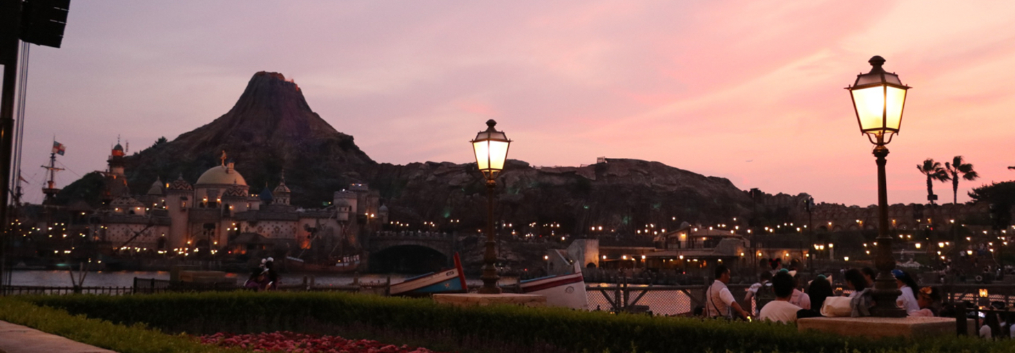 レビュアーのカバー画像