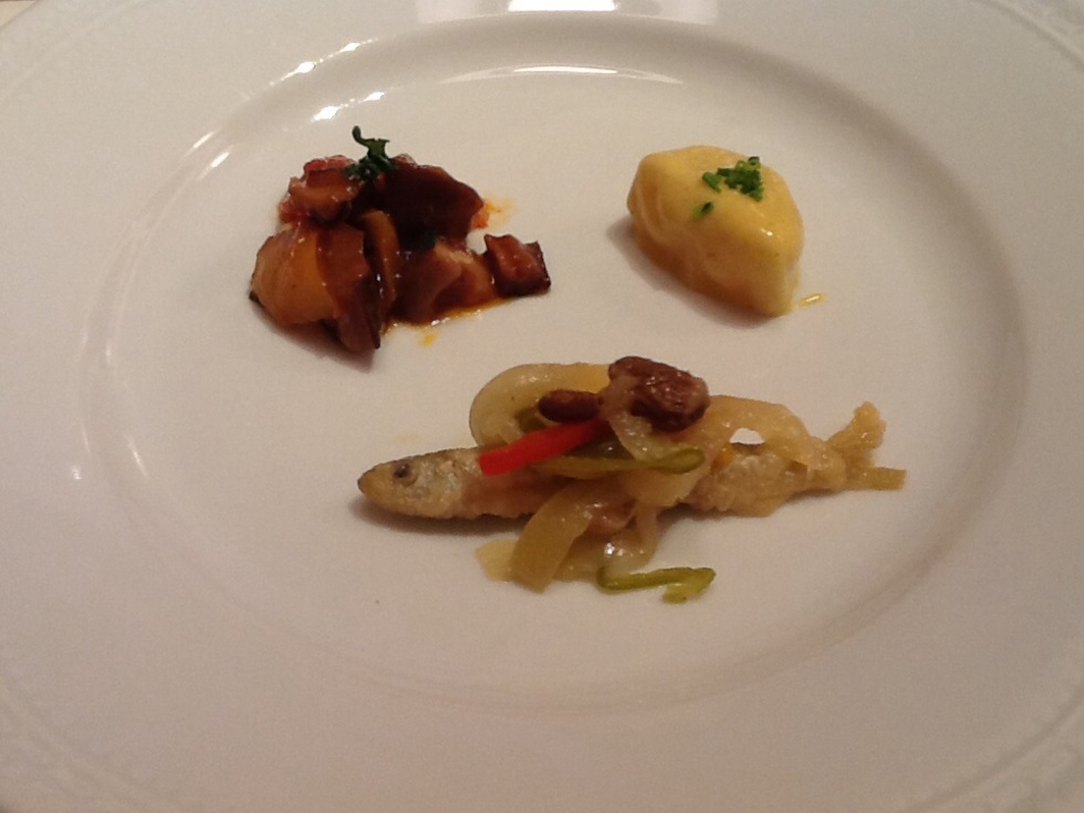 レビュアーのカバー画像