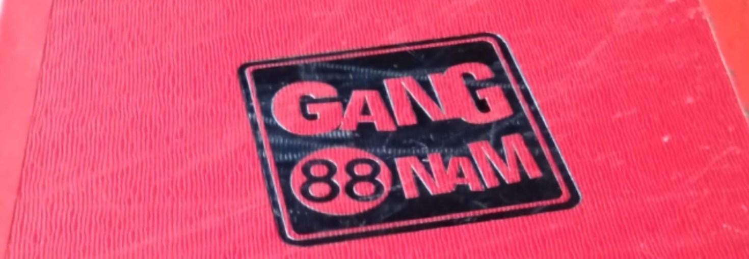 レビュアーのカバー画像