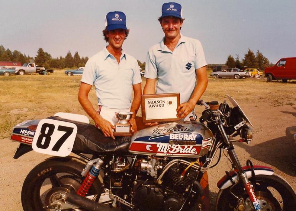 レビュアーのカバー画像