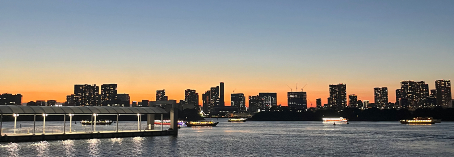 レビュアーのカバー画像