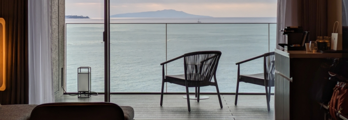 レビュアーのカバー画像