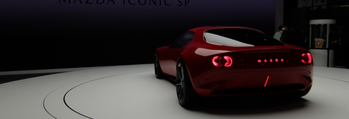 レビュアーのカバー画像