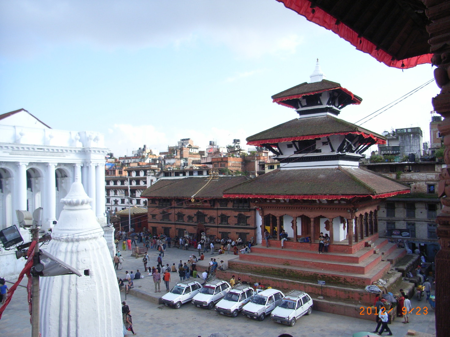 レビュアーのカバー画像