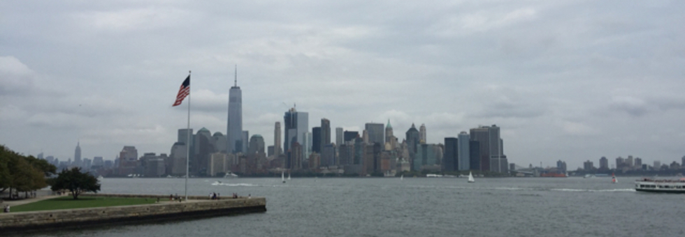 レビュアーのカバー画像