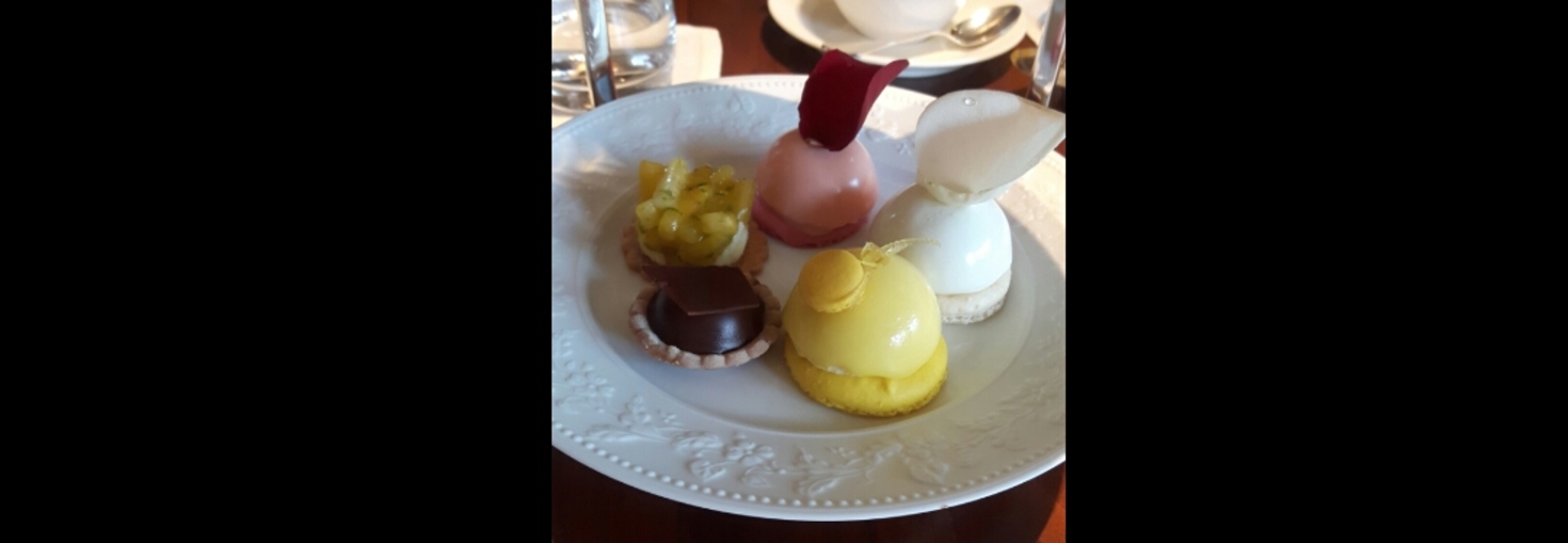 レビュアーのカバー画像