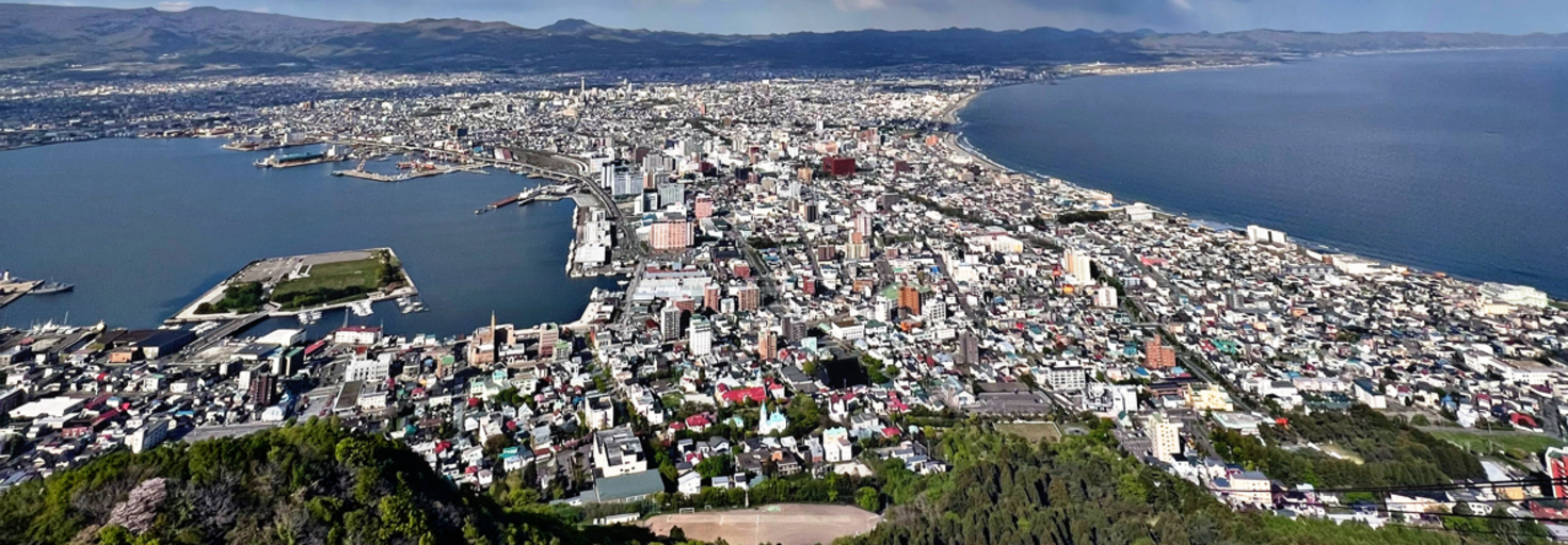 レビュアーのカバー画像