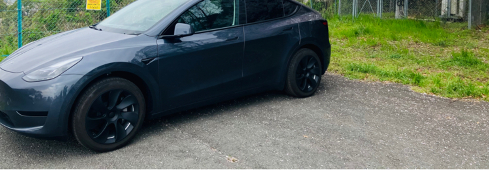 レビュアーのカバー画像