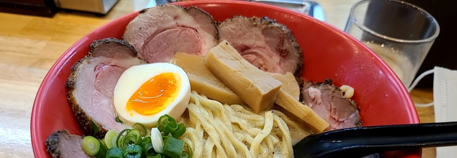 レビュアーのカバー画像