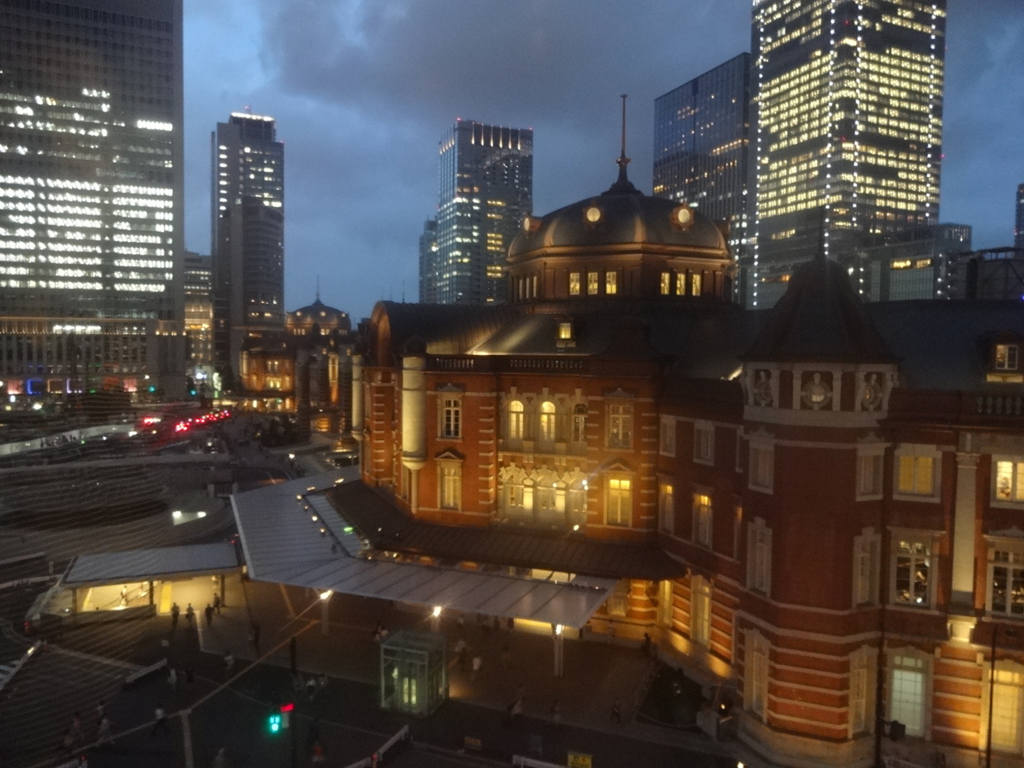 レビュアーのカバー画像