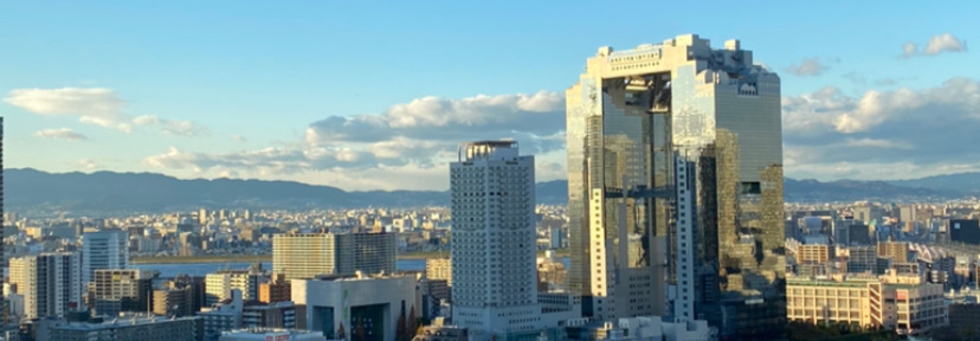 レビュアーのカバー画像