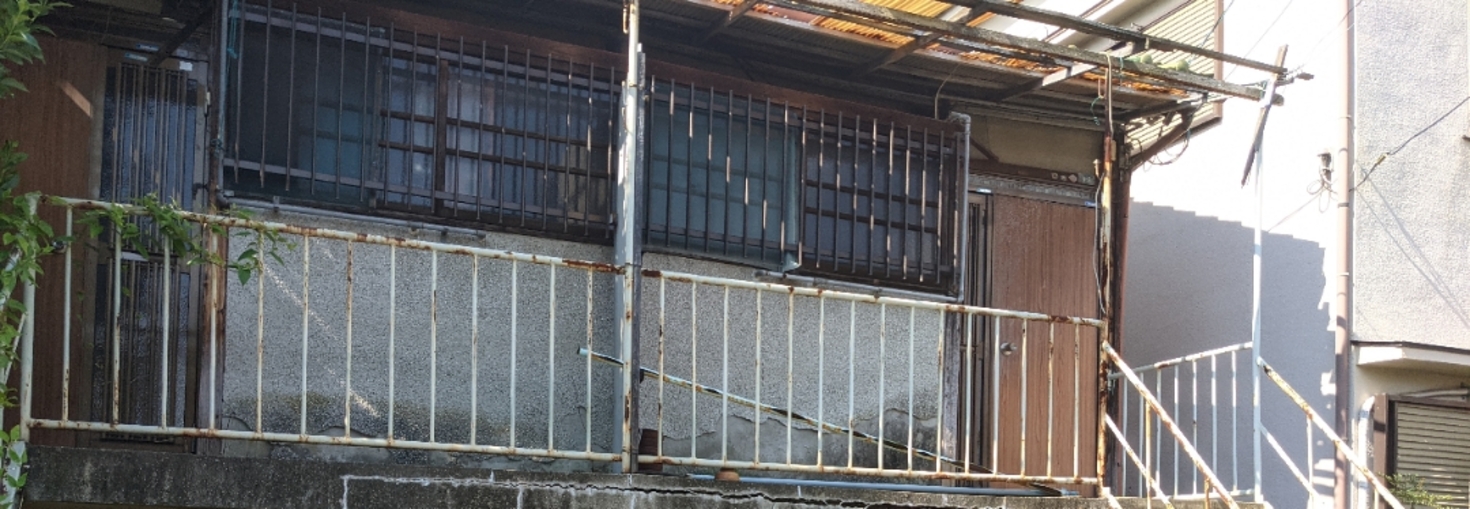 レビュアーのカバー画像