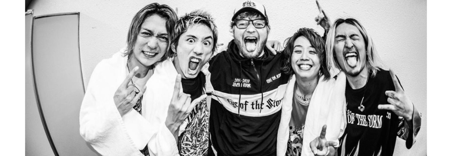 レビュアーのカバー画像