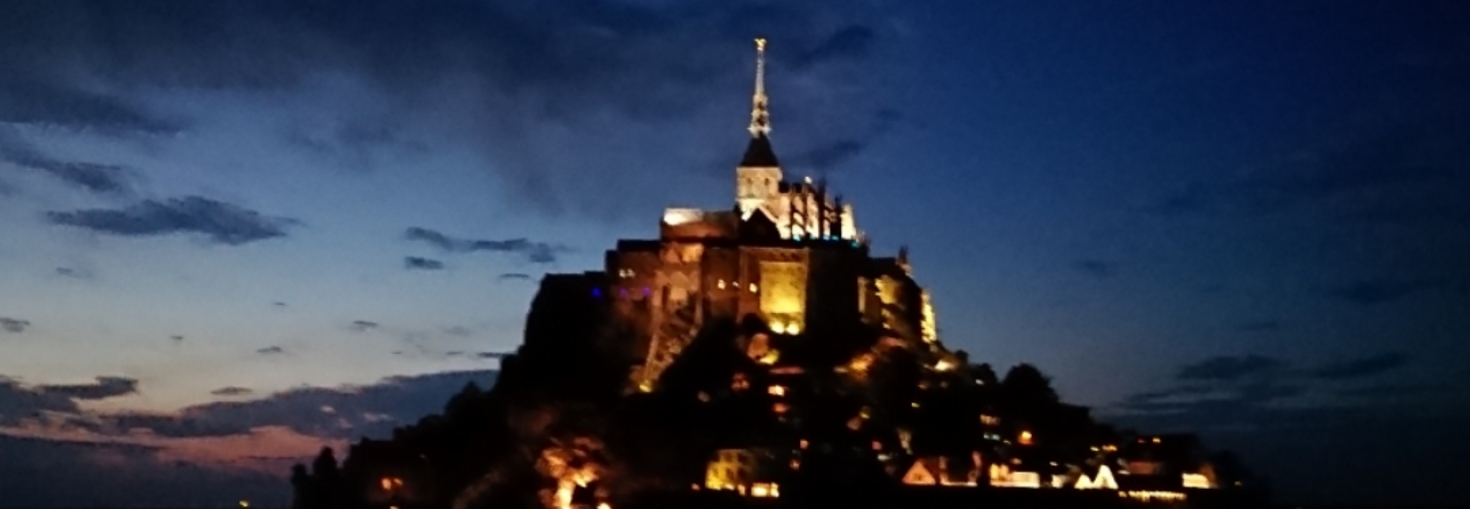 レビュアーのカバー画像