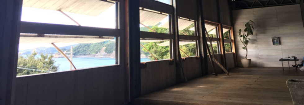 レビュアーのカバー画像