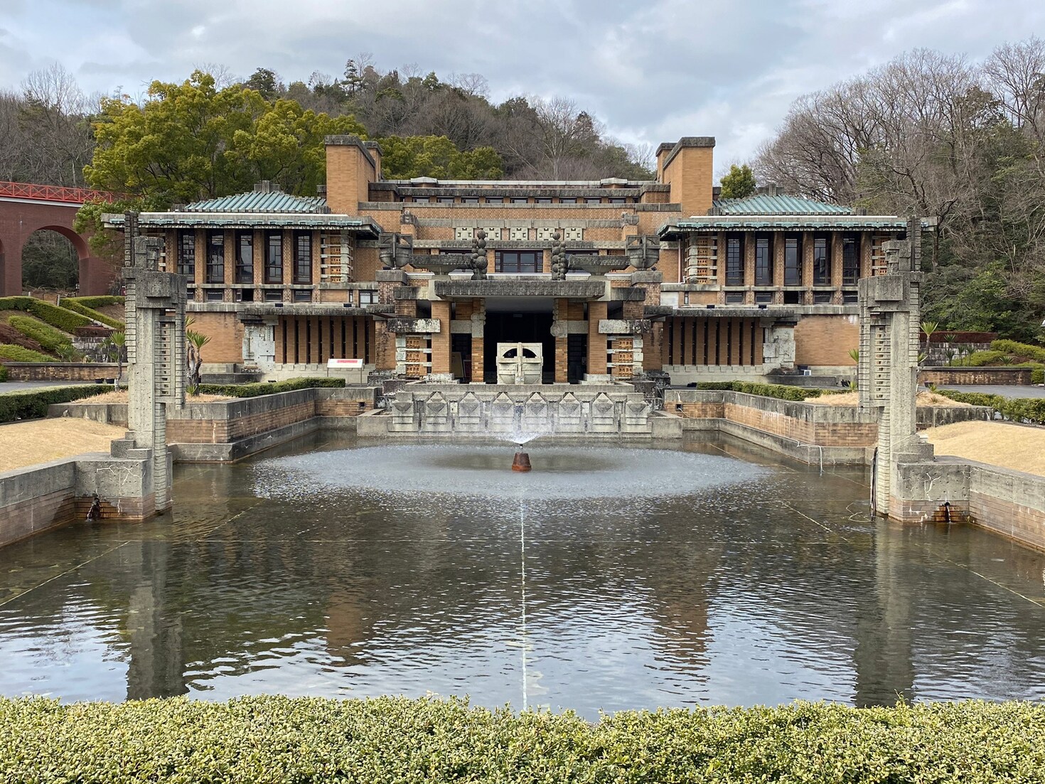 レビュアーのカバー画像