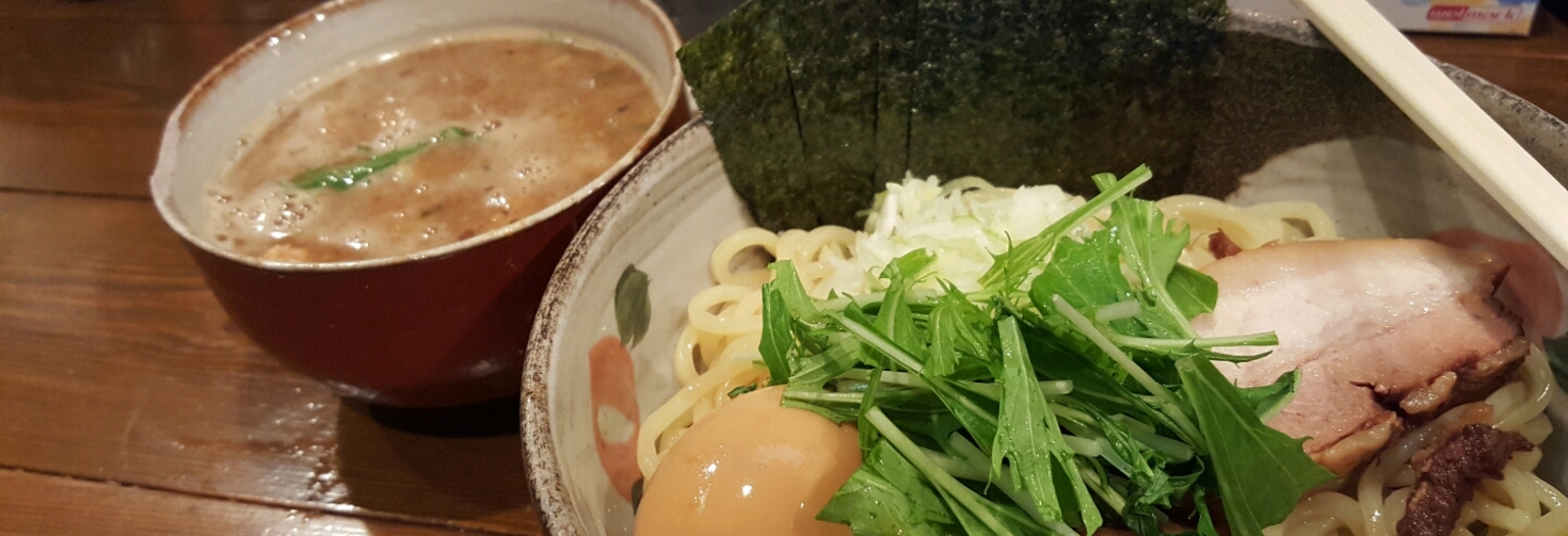 レビュアーのカバー画像