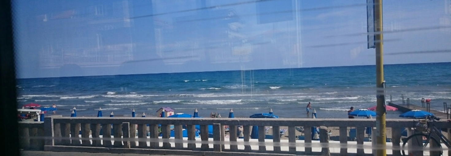 レビュアーのカバー画像