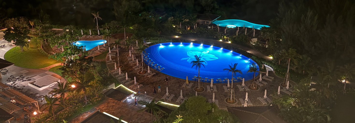 レビュアーのカバー画像