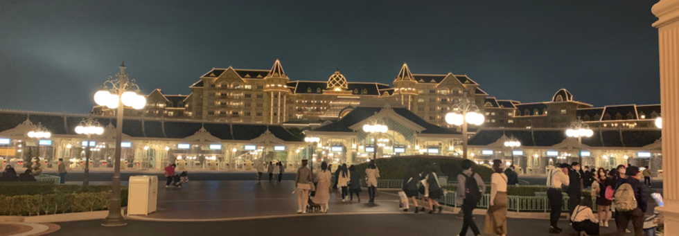 レビュアーのカバー画像