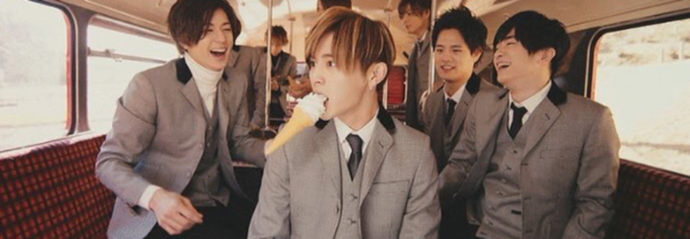 レビュアーのカバー画像