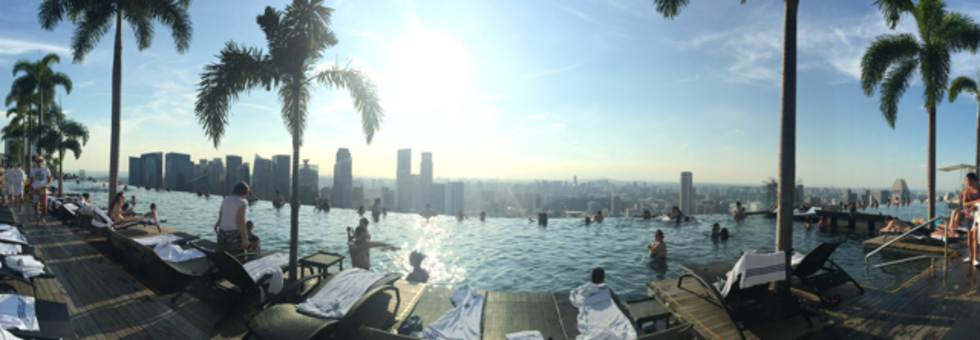 レビュアーのカバー画像