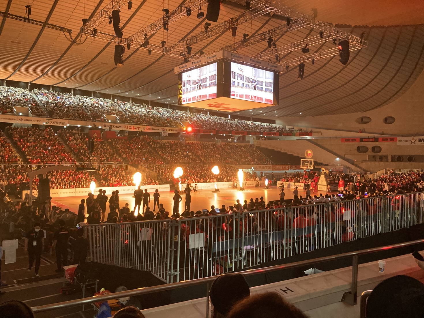 レビュアーのカバー画像