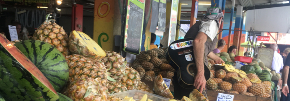 レビュアーのカバー画像