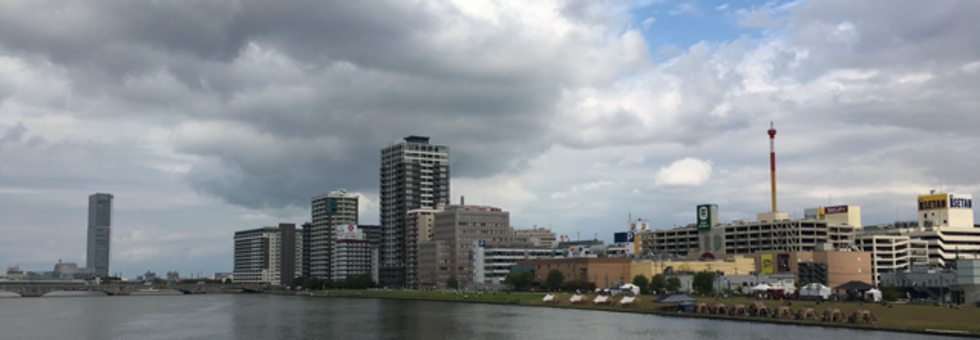 レビュアーのカバー画像