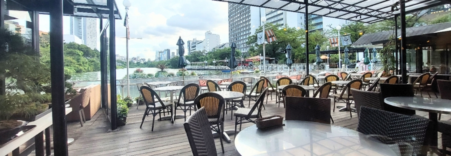 レビュアーのカバー画像