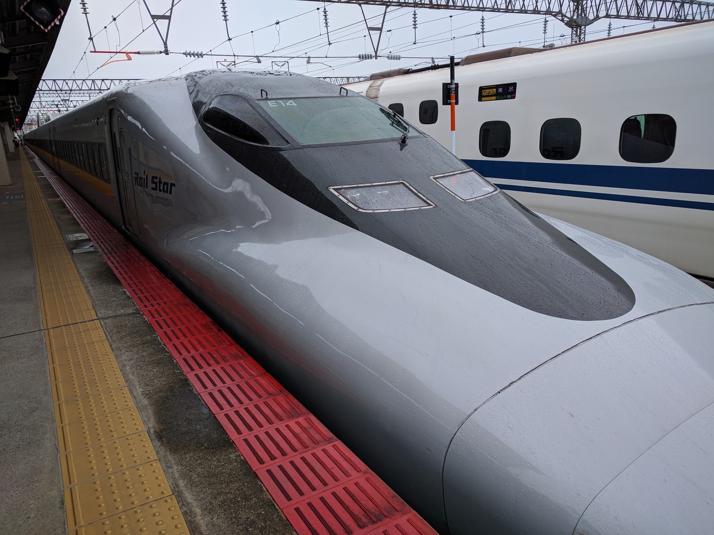 レビュアーのカバー画像