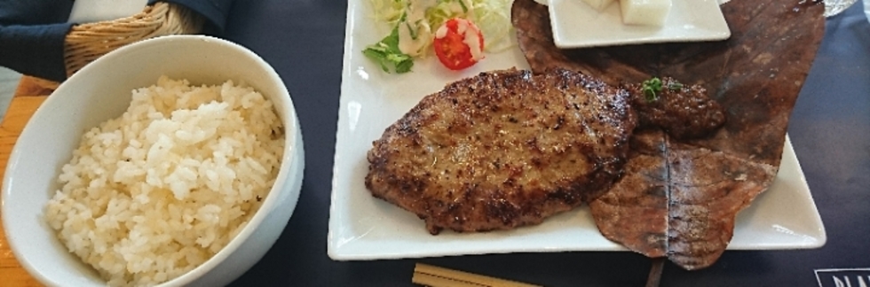 レビュアーのカバー画像