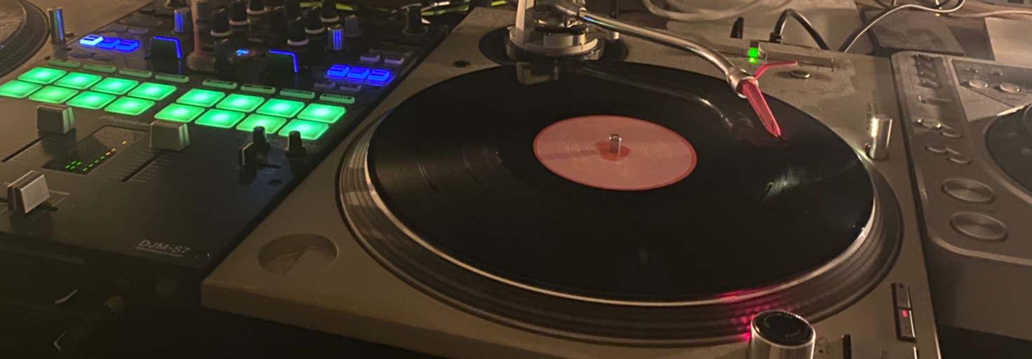 レビュアーのカバー画像