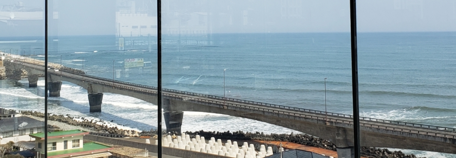 レビュアーのカバー画像