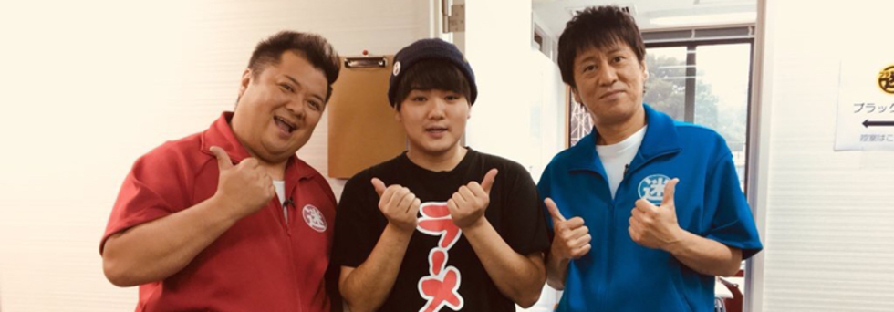 レビュアーのカバー画像