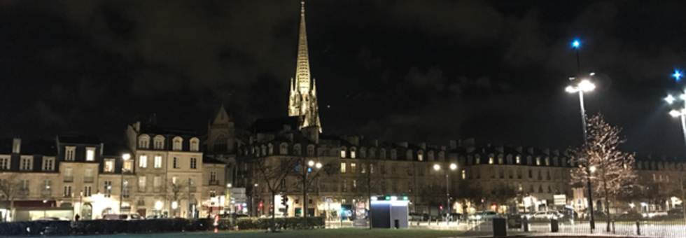 レビュアーのカバー画像