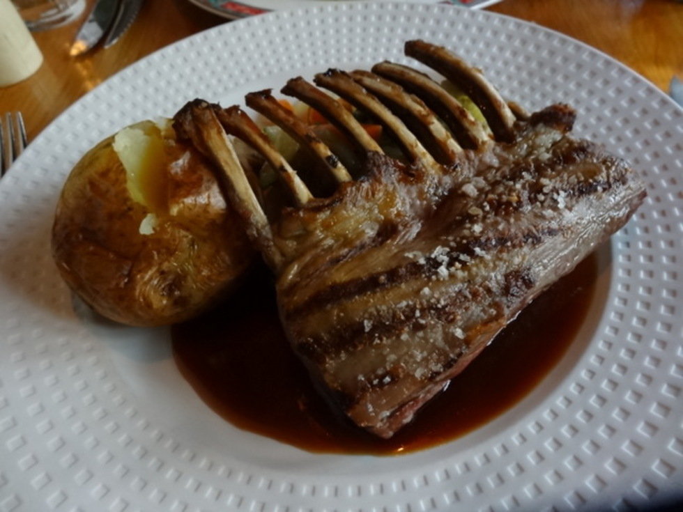 レビュアーのカバー画像