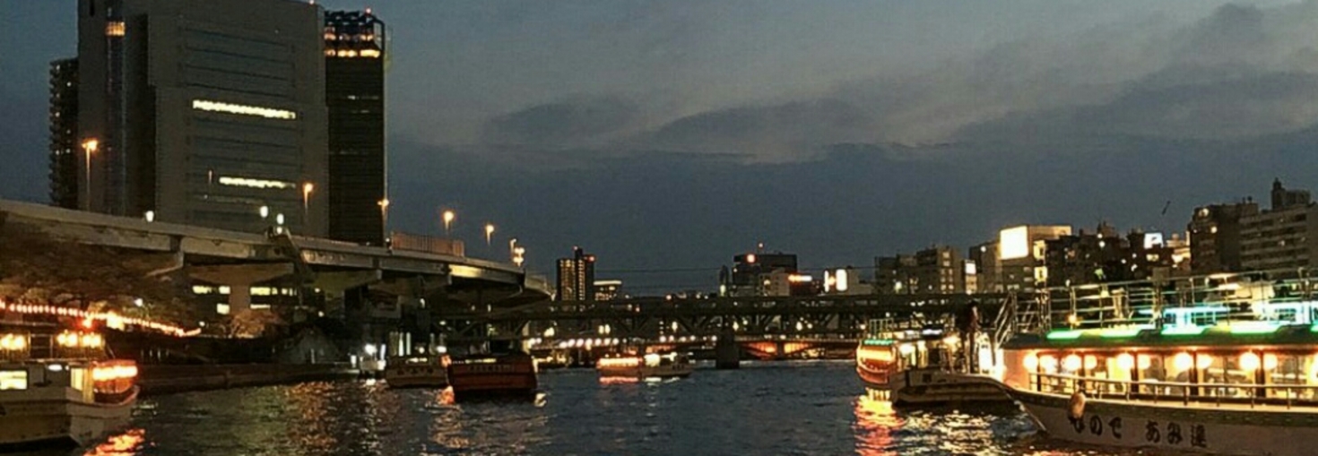 レビュアーのカバー画像