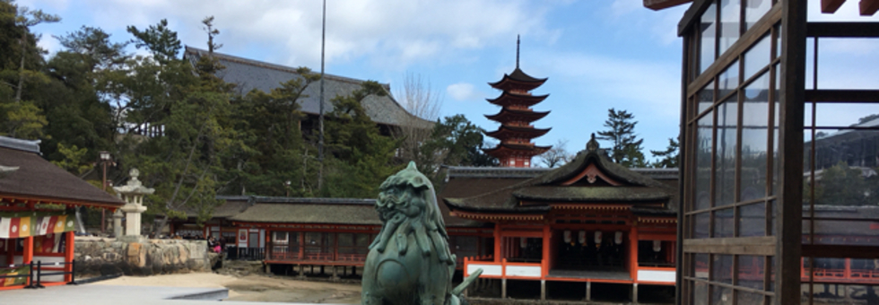 レビュアーのカバー画像