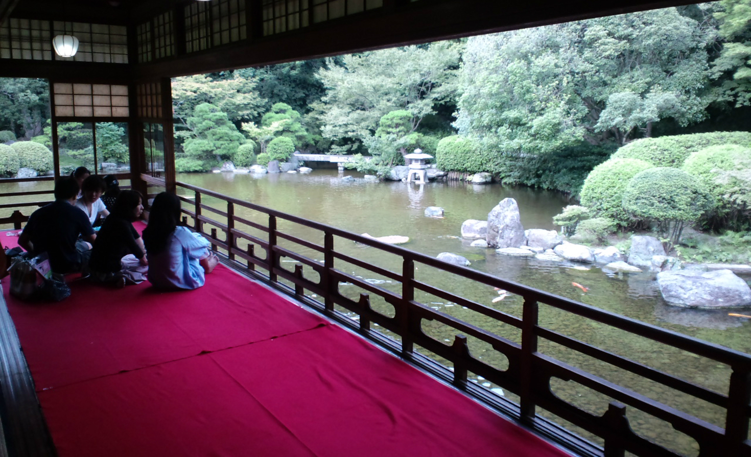 レビュアーのカバー画像