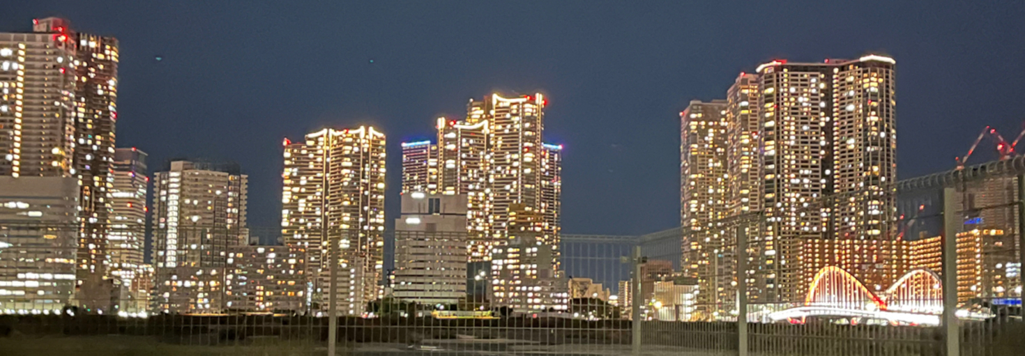 レビュアーのカバー画像