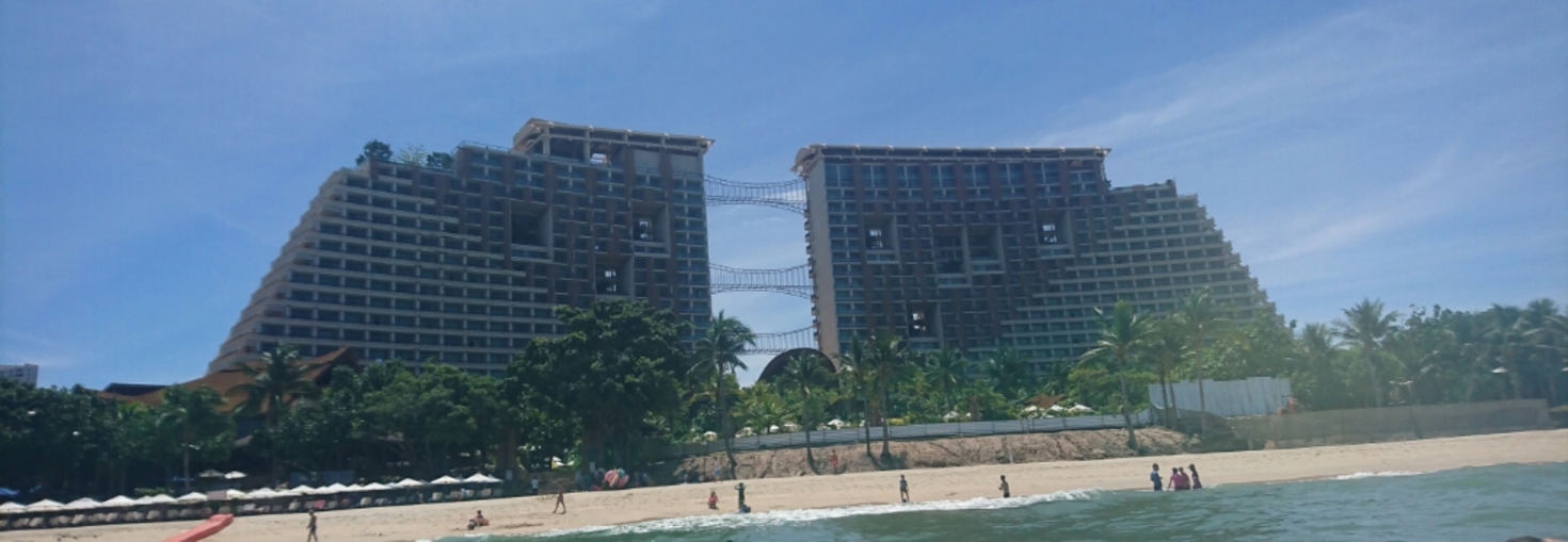 レビュアーのカバー画像