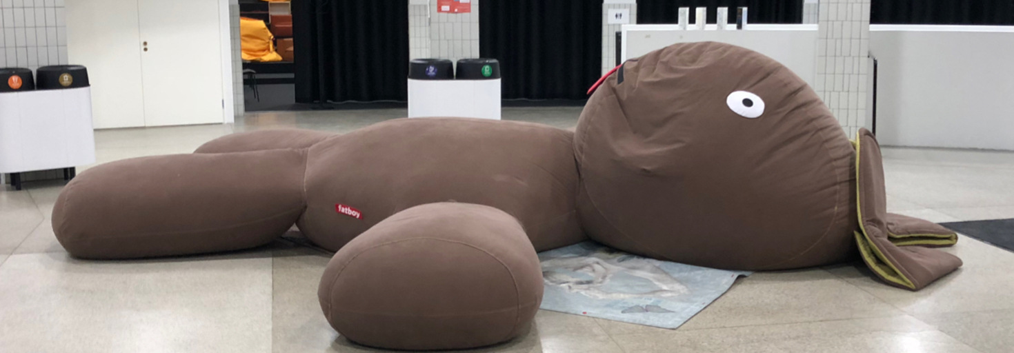レビュアーのカバー画像