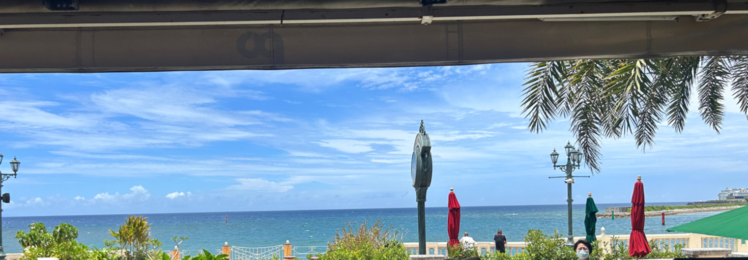 レビュアーのカバー画像