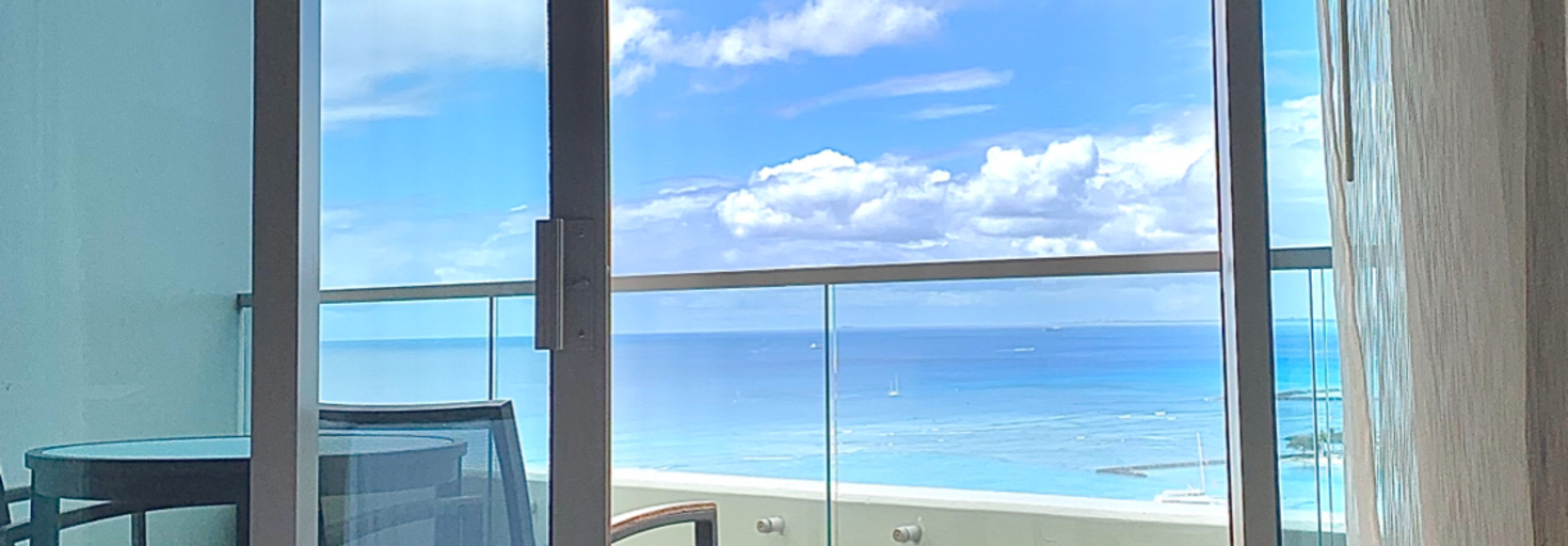 レビュアーのカバー画像