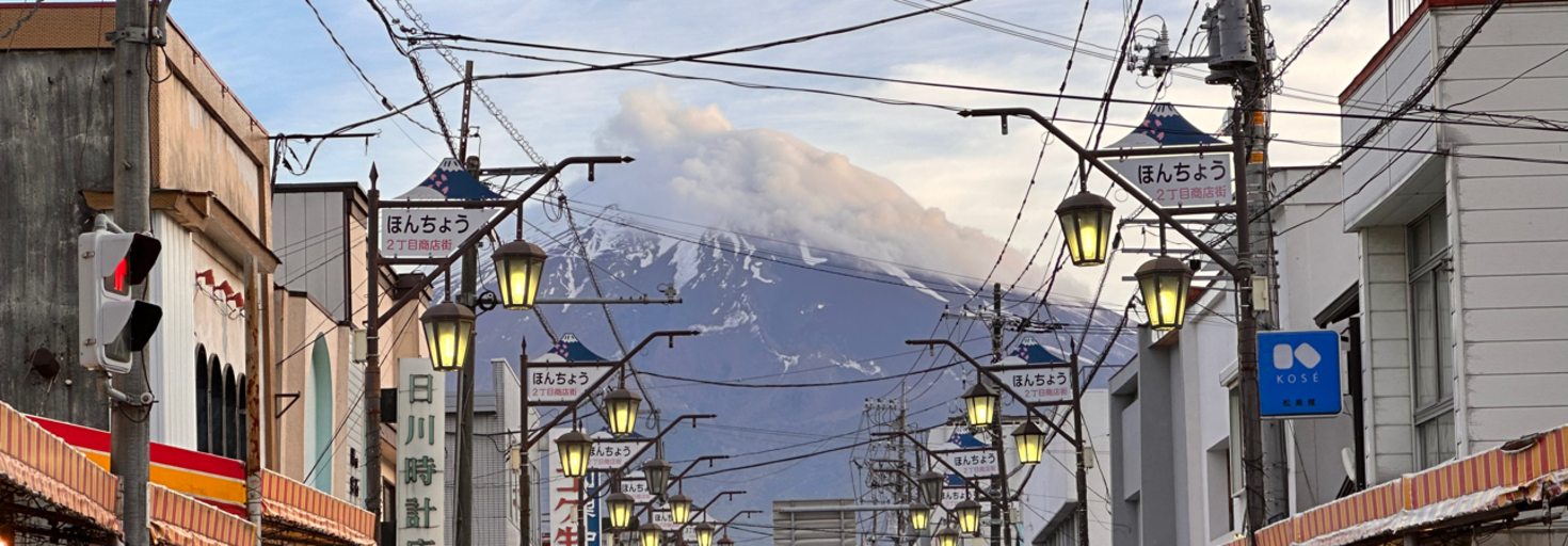 レビュアーのカバー画像