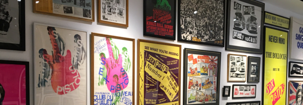 レビュアーのカバー画像