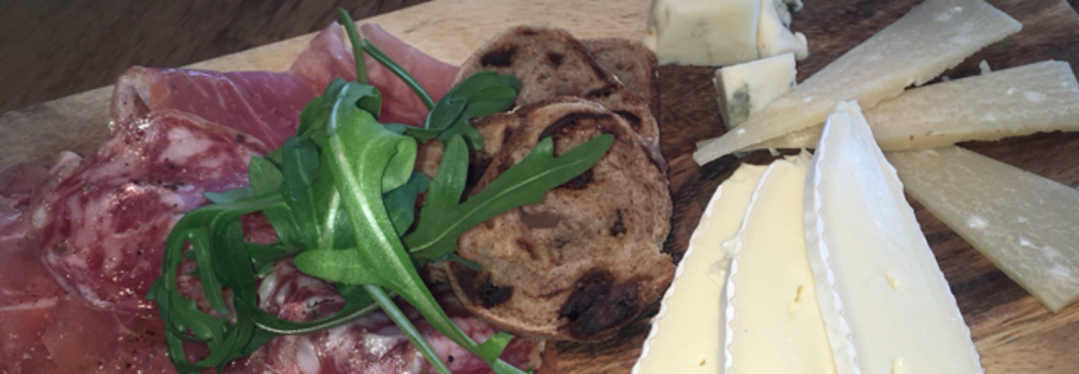 レビュアーのカバー画像